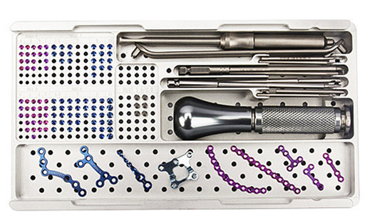 Maxillofacial Mini Titanium Plate 1.5 2.0 Orthopedic Instruments Kit