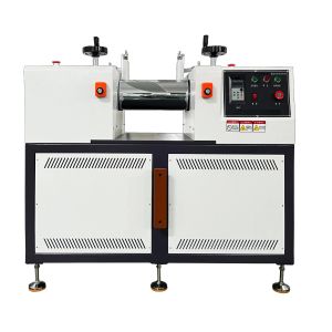 Two Roll Mill with SUS304 Stainless Steel Hopper Adjustable Roller Spacing and