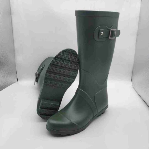 Ladies Pvc Tall Garden Boots Waterproof Rain Boots With Solid Pvc Upper Buckled Trims