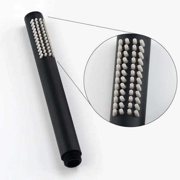 Cylinder-shaped handheld showerhead shower: Spray with a showerhead hose