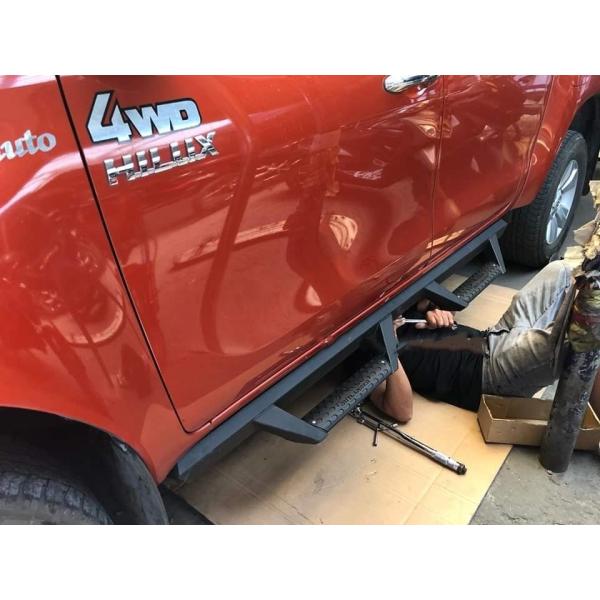 OEM Manufacturer Wholesale Metal Custom Running Boards , Truck Step Bars For Hilux LC NP300 Isuzu Triton