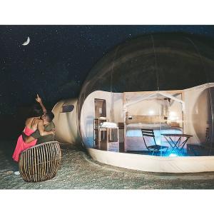 Customized Outdoor Camping Clear Transparent Inflatable Bubble Tent With Tunnel