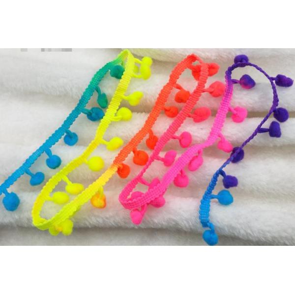 Colorful wholesale beautiful trimmings pom pom fringes