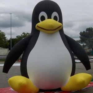 Quality Hot sell giant inflatable pengiun animals model for sale