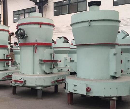 Buy High Capacity Raymond Mill Machine For Mining Equipment at wholesale prices