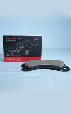 Buy 155mm Porsche Ceramic Brake Pads With Wear Sensor And Anti Squeal Shims at wholesale prices