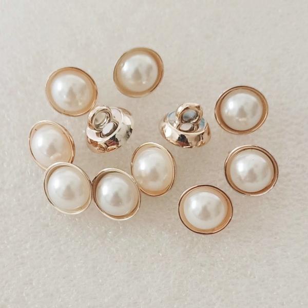 High quality Elegant button gold plastic button with pearl stone for lady shirt