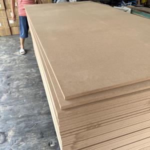 Mildewproof MDF Wood Board For Furniture Durable Smooth Surface