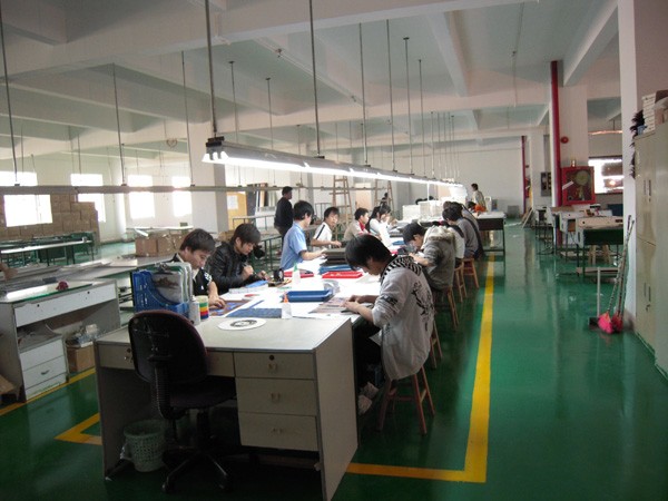 Outdoor Commercial Solar Powered LED Street Lights 25 Years Life Time Solar Panel