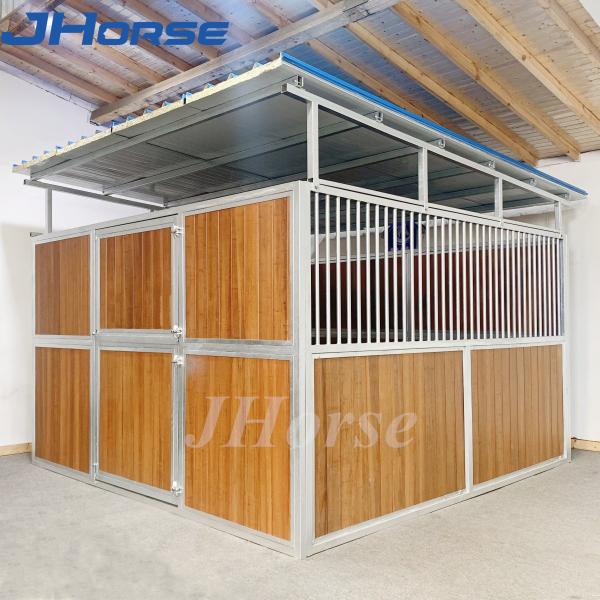 Wood Free Standing Units Horse Stalls Fronts With Roof And Swing Out Feeder