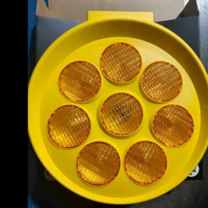 Factory's 390mm ROADSAFE Solar Sunflower Light Traffic Warning Light Yellow