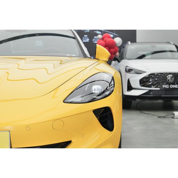 Energy Vehicle 2024 MG Cyberster Electric Sport Car 4WD with 580km EV Range and Custom's Requirement WHEELBASE 2690mm