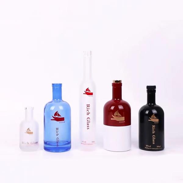 500ml 750ml Glass Bottle for Vodka Gin Whiskey Hot Stamping Customized Packaging