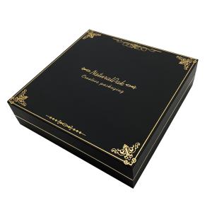 Gold Pattern Luxury Jewelry Packaging Boxes Wrapped By Special Paper