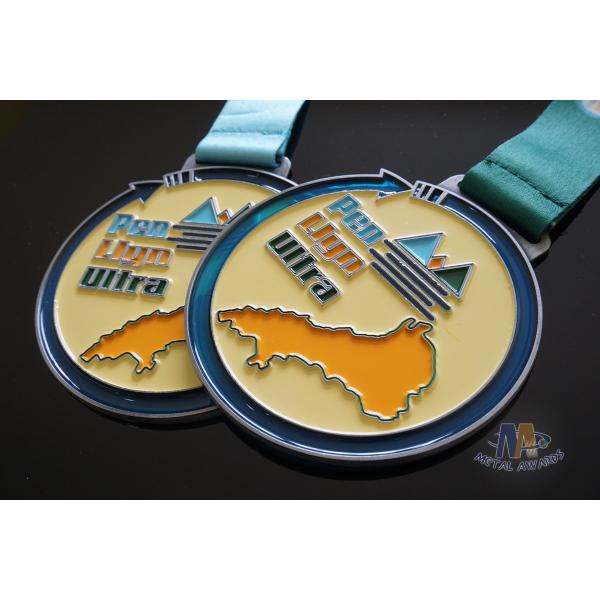 Bespoke Kids Football Awards Medals And Ribbons With Colors Soft Enamel