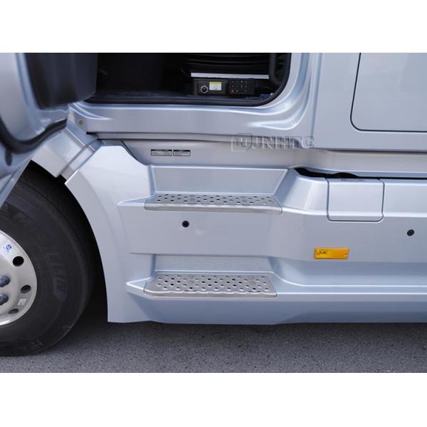 Hot Selling SHACMAN Z3 Tractor Truck 6x4 With Weichai Engine Good Price