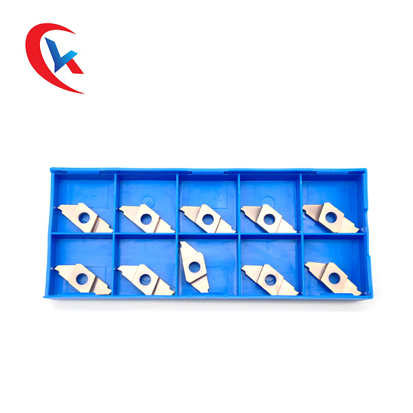 TKF16R200-S16 For rotary lathes Slot Width 1.0-3.0mm PVD Coating ProcessingCarbide Grooving Inserts