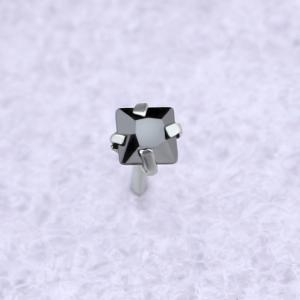 Custom High Quality Titanium Labret Unique Lip Rings With Zircon