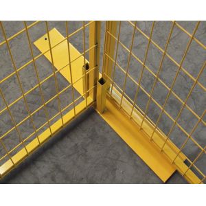China Powder coated canada temporary fence H 8’/2430mm*W10’/3048mm 2x4/50mm*100mm*8ga wire strore items powder coated yellow on sale