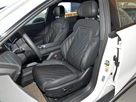 Electric Suv Cars 4X4 Left Auto Changan Blue Sl03 Big Space Adult Maximum Power 190kW