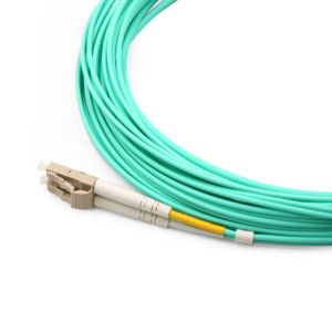 Cisco QSFP-8LC-AOC15M Compatible 15m (49ft) 40G QSFP+ to 8 LC Connector Active