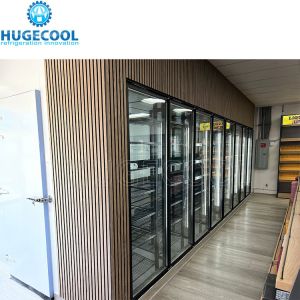 Automatic Rebound Glass Door Beverage Cooler Room For Cold Beverages In