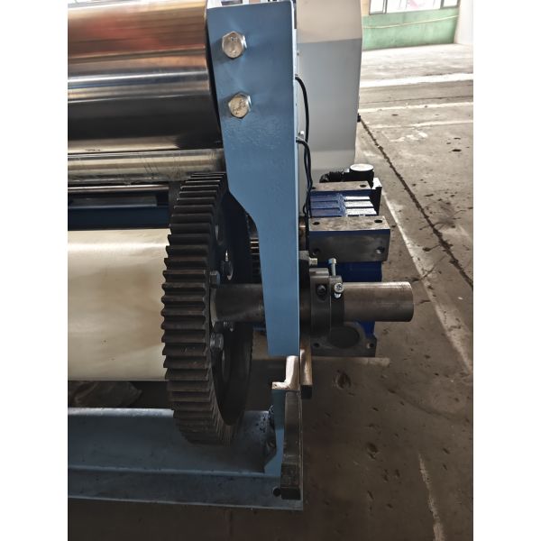 Precision Weaved 1600D Metal Wire Mesh Loom Machine 1300mm /1600mm Mesh Width