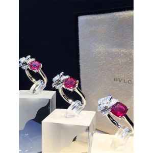 Piaget full diamonds red tourmaline rose ring of 18kt gold with yellow gold or