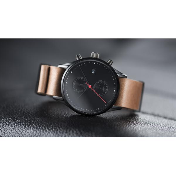 Chronograph japan movt water resistant stainless steel back with mesh strap