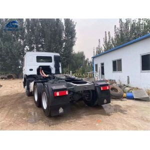 2014 Year 10 Wheel Used Tractor Trucks SINOTRUK HOWO
