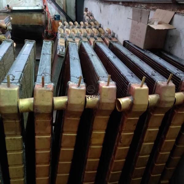 Nissan Tiida Latio Bluebird Radiator 21410-EL00A 21460EM30A Aluminum Cooling