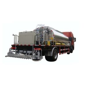 Fortius Asphalt Distributor Truck HOWO 4X2 Chassis 5000L 3000L For Road