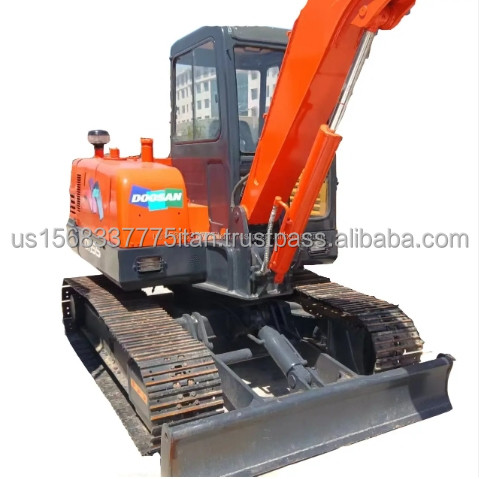 Low Hours 2016 Doosan Excavator 5.5TON DH55 for Construction at Affordable from