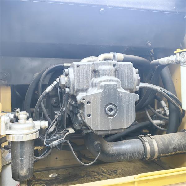 22 Ton Used Komatsu PC220-7 Crawler Excavator with Original Hydraulic Cylinder in Japan