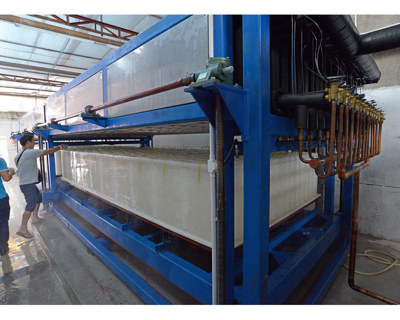 Quality 1000kg Industrial Ice Making Machine for Business R404a/ R22 Refrigerant 1 Ton Dry Ice Block Maker for sale