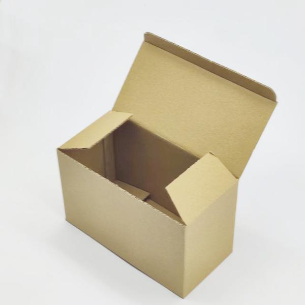 Reusable Durable Corrugated Packaging Mailer Boxes For Clothing Food Cosmetics Shipping