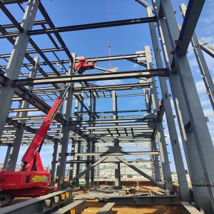 Pre Engineered Steel Building Q355 Q235B Painted Galvanized