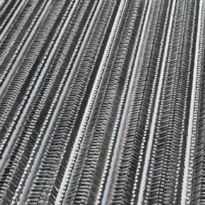 DELLOK SMLS stainless steel furnace welded TP304L Studded Pipe