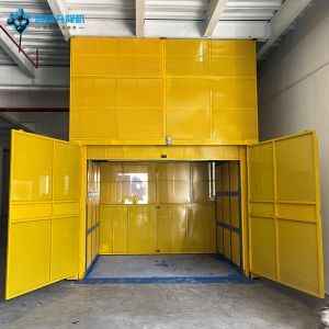 China Hydraulic Cargo Lift Platform Load Up To 5 Tons, Height Up To 15m on sale