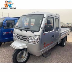 China 3 Axles 10 Tons Light Duty Diesel Truck For Agriculture Transport Vegetables And Fruits on sale