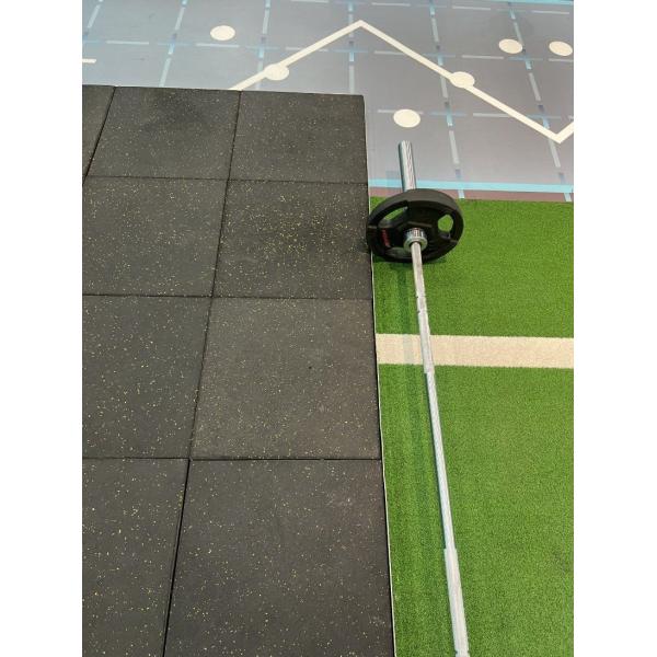 High-Quality Commercial Grade Natural Rubber Floor Tiles for Gym Flooring and Finishes