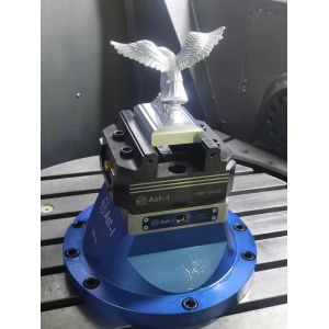 Width 130mm Self Centering Vise Fixtures And Clamping Systems For 5 Axis Riser