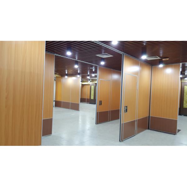 Commercial Furniture Interior System Accordion Folding Partition Walls Voice Insulation
