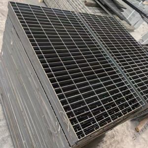 Easy 15mm Expanded Metal Sheet With Tamper Proof Bolts