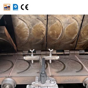 Stainless Steel Automatic Snack Machine Waffle Roll Baking Machine