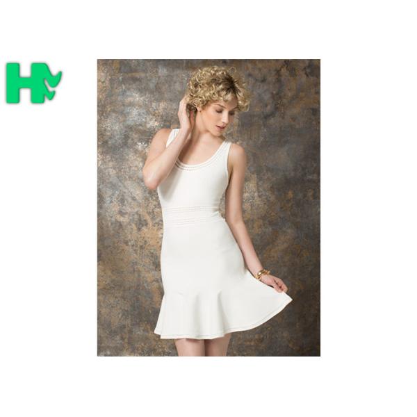 Ladies New Stylish Synthetic Dark Blonde Short No lace Full Hair Wig