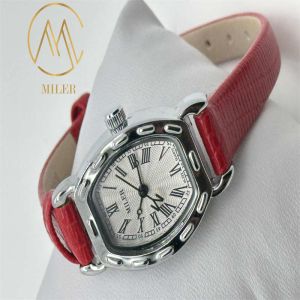 Customized Zinc Alloy Case Quartz Watch Personalized Leather Strap Wristwatch