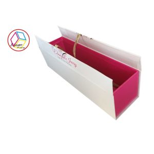 White Hair Extensions Packaging Box / Hair Extension Subscription Box