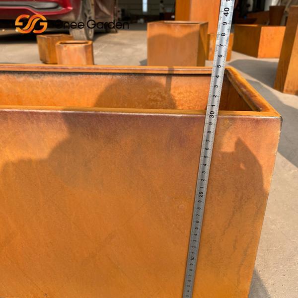 Flower Pot with Metal with Solid Wood and Composite Timber Pot Stand Flower Pot Holder Corten Steel Planter