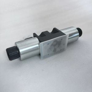 Dg4V-5 Hydraulic Directional Valve Direct Acting with Flange Connection